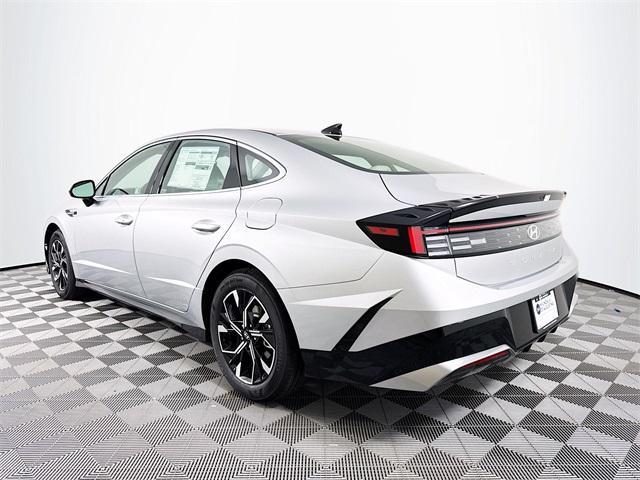 new 2025 Hyundai Sonata car, priced at $29,825