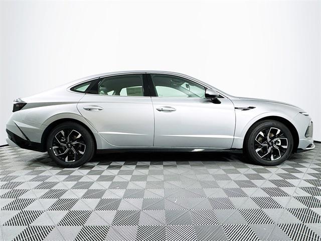 new 2025 Hyundai Sonata car, priced at $29,825