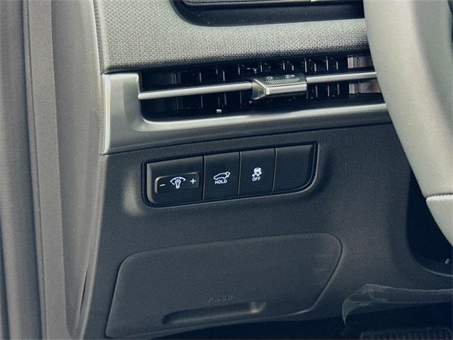 new 2025 Hyundai Tucson car, priced at $35,735