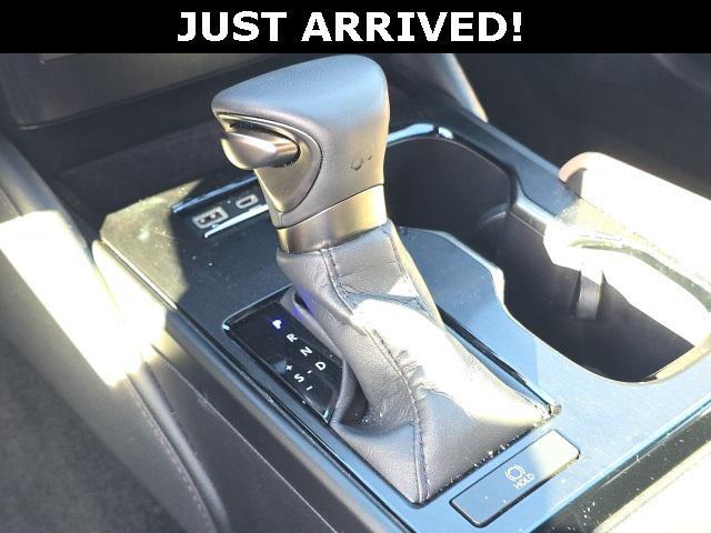 used 2023 Lexus ES 350 car, priced at $39,999