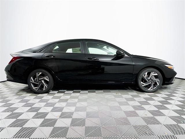 new 2025 Hyundai Elantra car, priced at $24,457