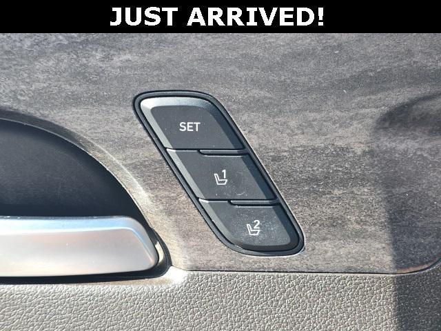 used 2020 Hyundai Santa Fe car, priced at $20,000