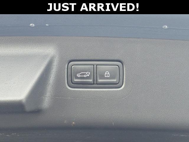 used 2025 Hyundai Santa Fe car, priced at $41,997