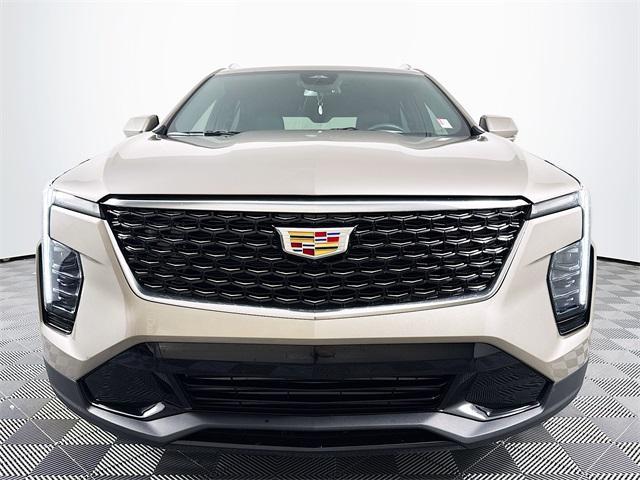used 2025 Cadillac XT4 car, priced at $39,997