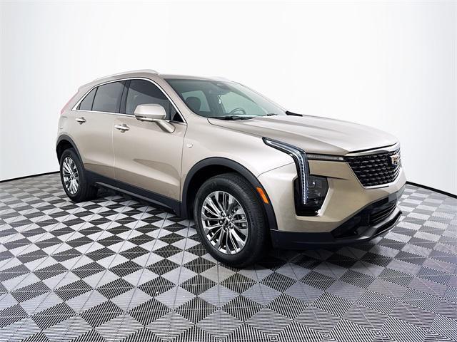 used 2025 Cadillac XT4 car, priced at $39,997