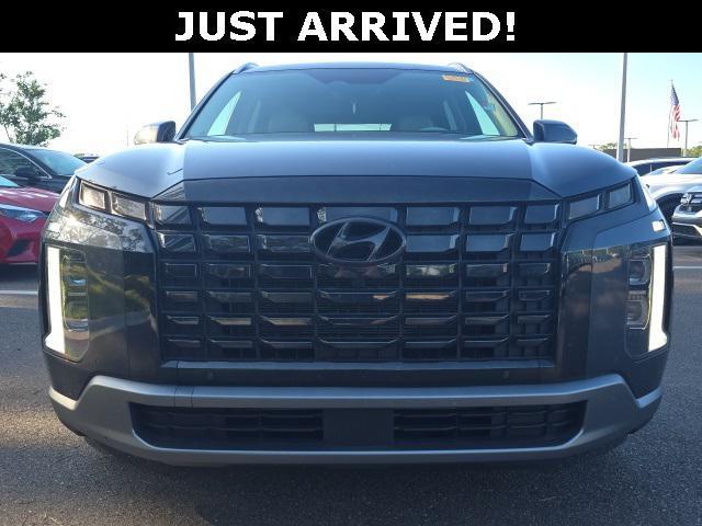 used 2024 Hyundai Palisade car, priced at $40,000