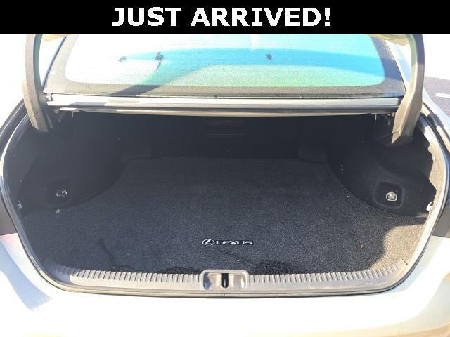 used 2019 Lexus ES 350 car, priced at $28,000