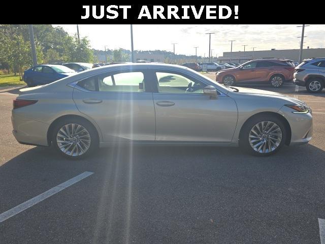 used 2019 Lexus ES 350 car, priced at $28,000
