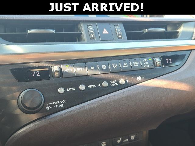 used 2019 Lexus ES 350 car, priced at $28,000