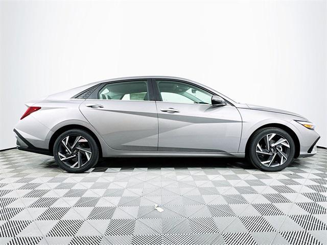 new 2025 Hyundai Elantra car, priced at $31,380
