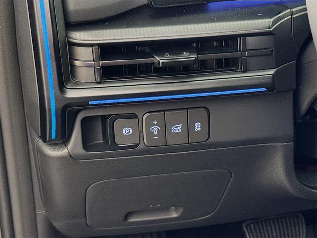 new 2025 Hyundai SANTA FE HEV car, priced at $52,160