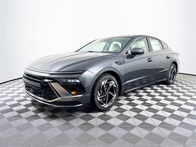 new 2026 Hyundai Sonata car, priced at $30,850