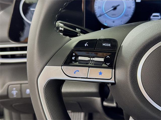 new 2025 Hyundai Elantra car, priced at $27,585