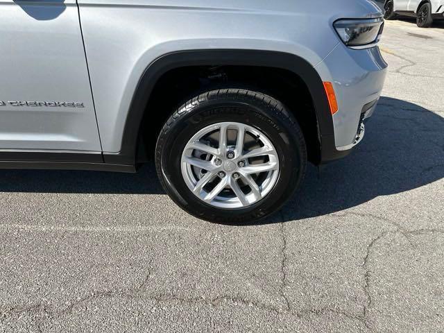 new 2024 Jeep Grand Cherokee L car, priced at $42,844