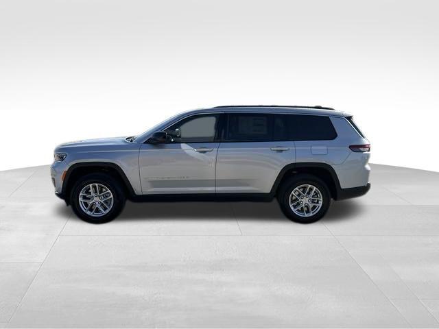 new 2024 Jeep Grand Cherokee L car, priced at $42,844