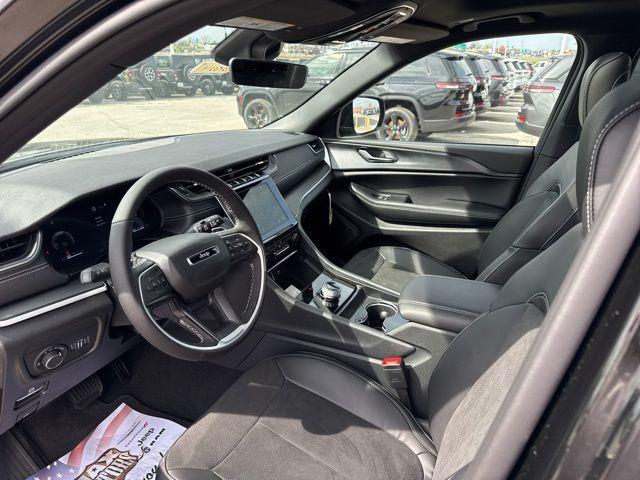 new 2025 Jeep Grand Cherokee L car, priced at $46,875