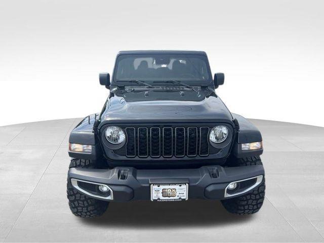 new 2024 Jeep Gladiator car, priced at $51,967