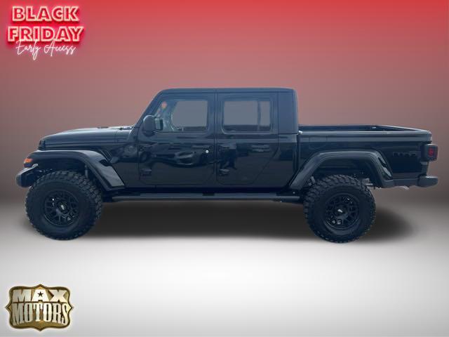 new 2024 Jeep Gladiator car, priced at $47,831