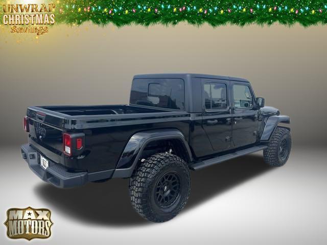 new 2024 Jeep Gladiator car, priced at $55,217