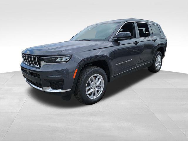 new 2024 Jeep Grand Cherokee L car, priced at $41,957