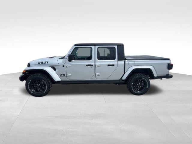 new 2024 Jeep Gladiator car, priced at $52,457