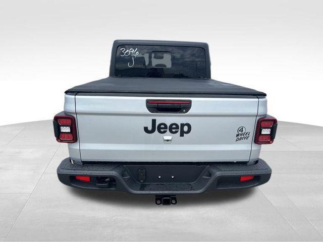 new 2024 Jeep Gladiator car, priced at $52,457