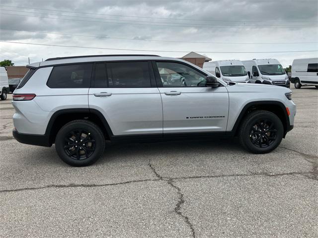 new 2024 Jeep Grand Cherokee L car, priced at $47,285