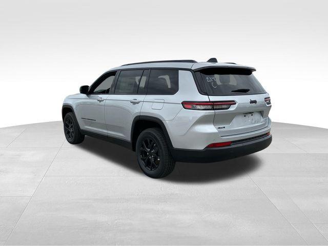 new 2024 Jeep Grand Cherokee L car, priced at $44,035