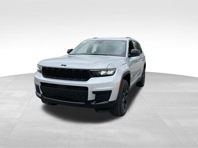 new 2024 Jeep Grand Cherokee L car, priced at $44,035