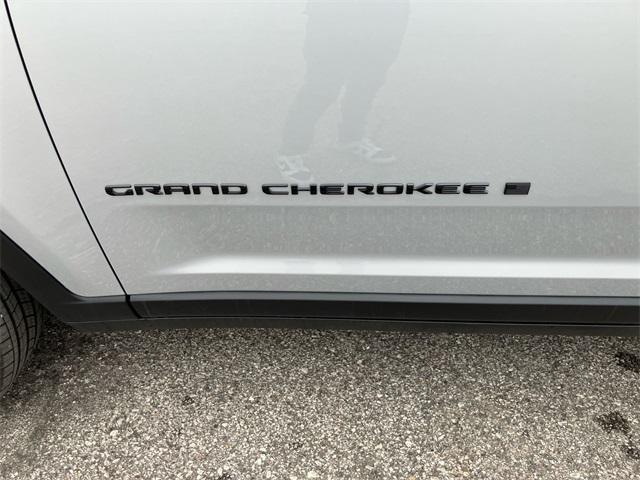 new 2024 Jeep Grand Cherokee L car, priced at $47,285