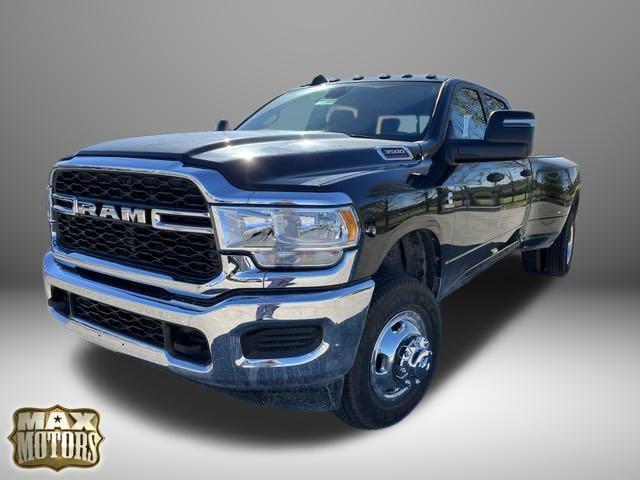 new 2024 Ram 3500 car, priced at $68,715