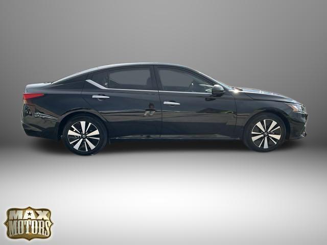 used 2022 Nissan Altima car, priced at $22,191