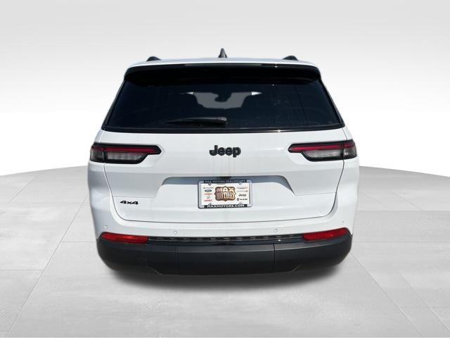 new 2024 Jeep Grand Cherokee L car, priced at $43,992