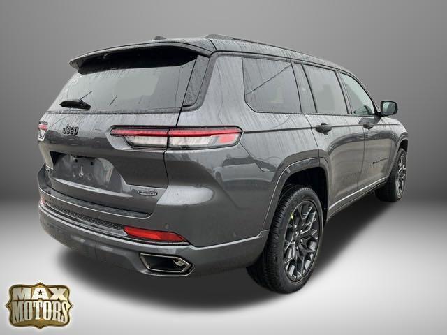 new 2025 Jeep Grand Cherokee L car, priced at $66,945