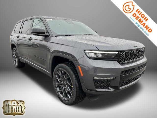 new 2025 Jeep Grand Cherokee L car, priced at $66,945