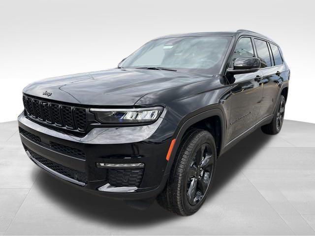 new 2024 Jeep Grand Cherokee L car, priced at $52,914