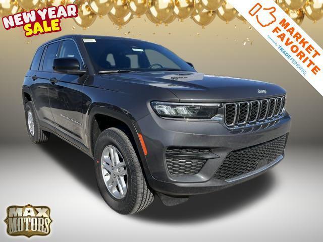 new 2025 Jeep Grand Cherokee car, priced at $33,995