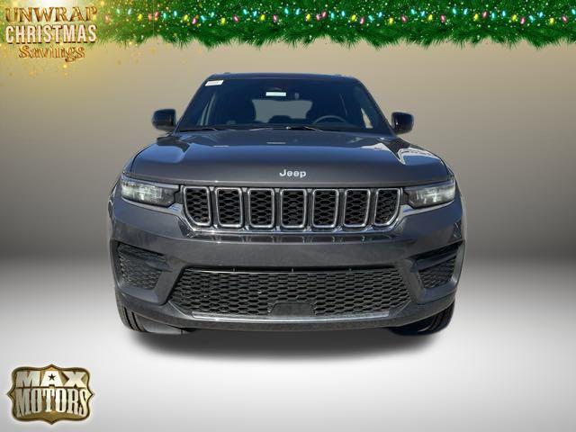 new 2025 Jeep Grand Cherokee car, priced at $40,311