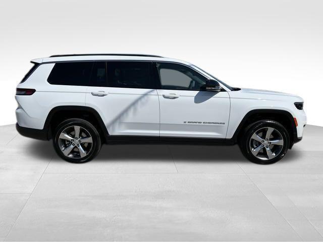 new 2024 Jeep Grand Cherokee L car, priced at $48,914