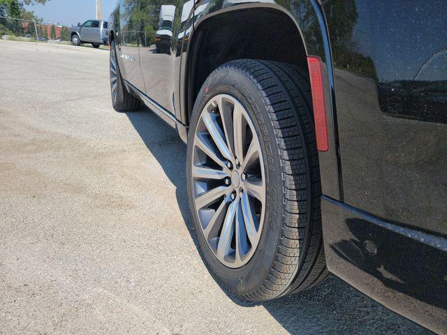 new 2023 Jeep Grand Wagoneer car, priced at $88,941