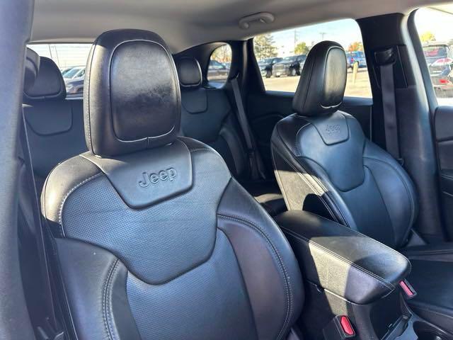 used 2021 Jeep Cherokee car, priced at $22,786