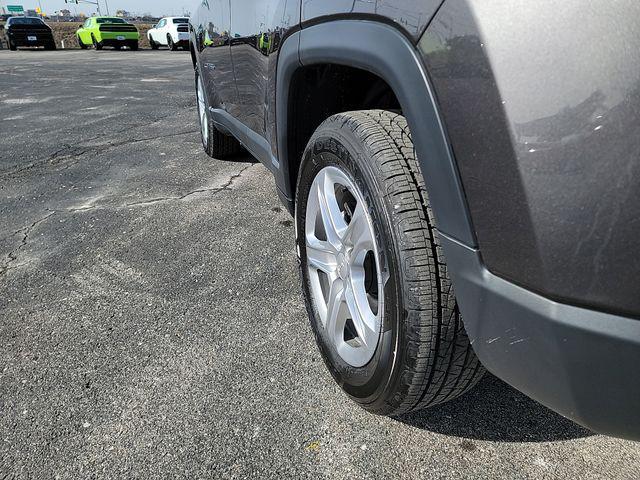 new 2024 Jeep Compass car, priced at $29,976