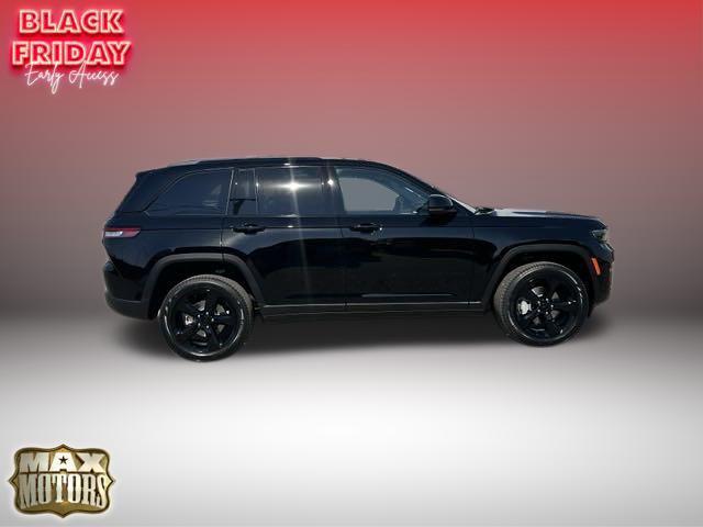 new 2025 Jeep Grand Cherokee car, priced at $54,488