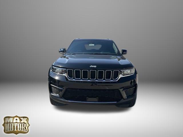 new 2025 Jeep Grand Cherokee car, priced at $42,914