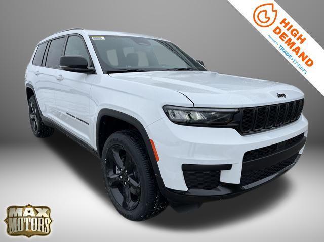 new 2025 Jeep Grand Cherokee L car, priced at $45,498