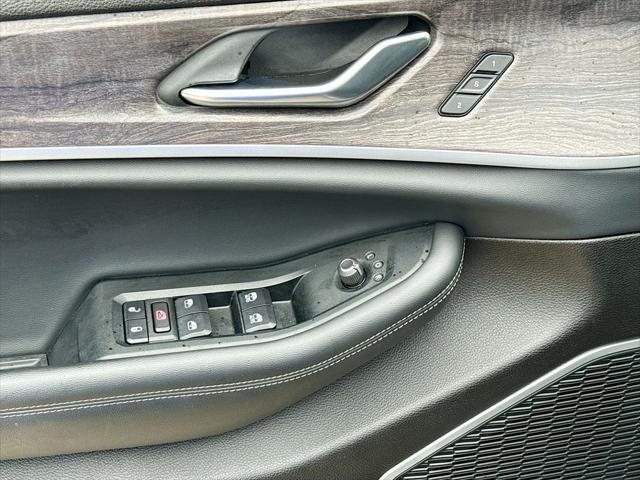 used 2021 Jeep Grand Cherokee L car, priced at $32,800