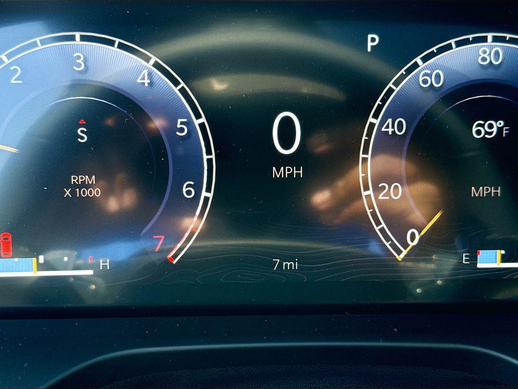 new 2025 Jeep Grand Cherokee car, priced at $42,415