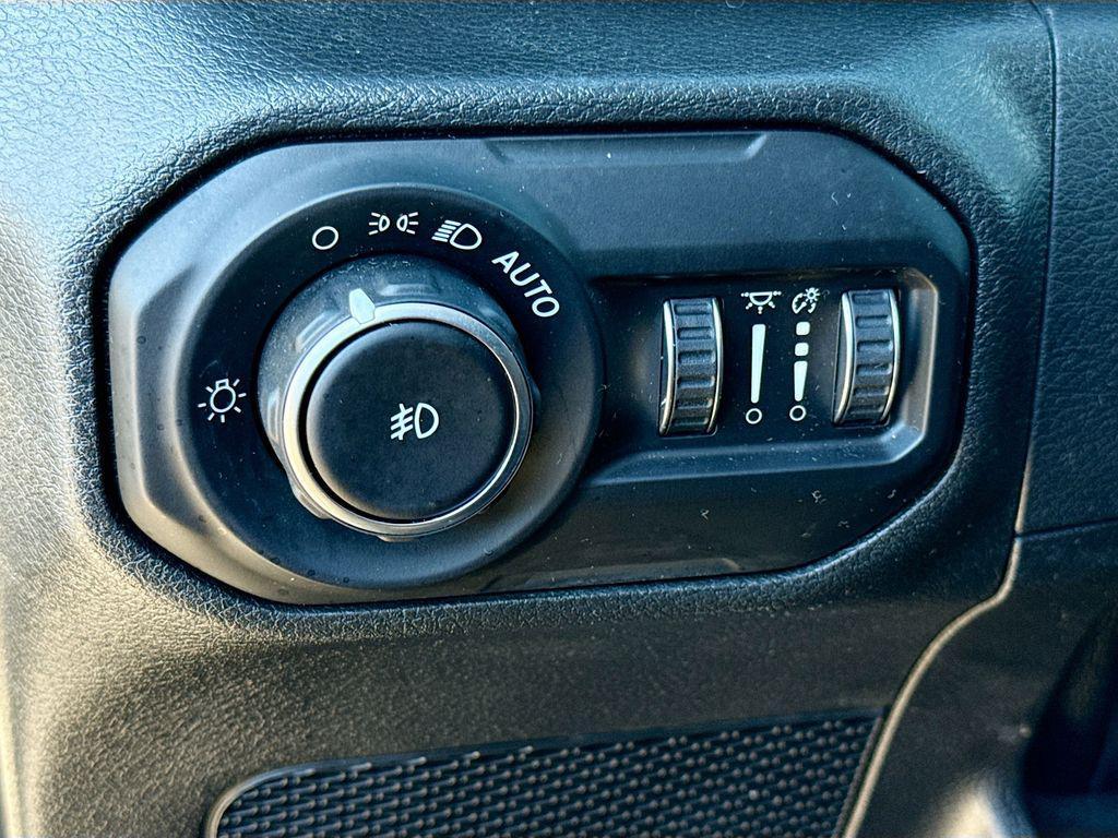 used 2021 Jeep Wrangler Unlimited car, priced at $33,000