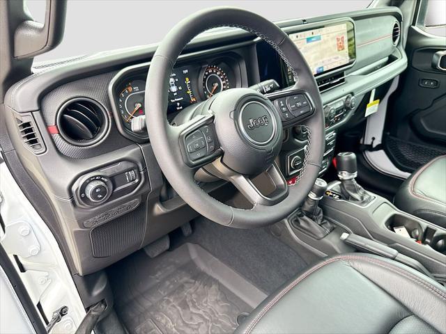 new 2025 Jeep Gladiator car, priced at $51,180