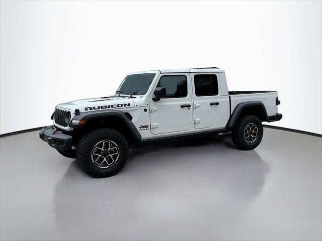 new 2025 Jeep Gladiator car, priced at $51,180